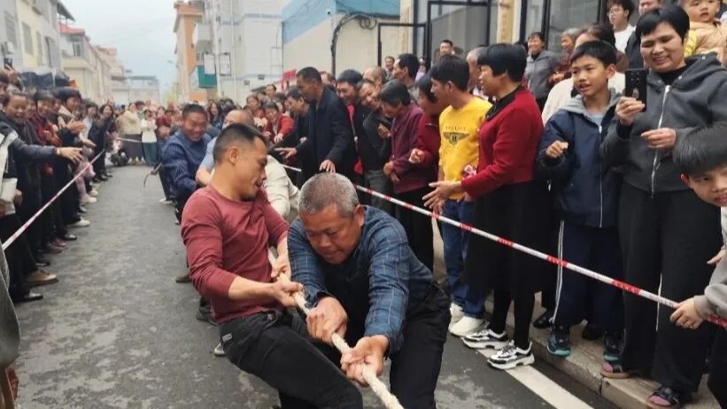 我们的节日·春节｜烟火人间，欢喜团圆