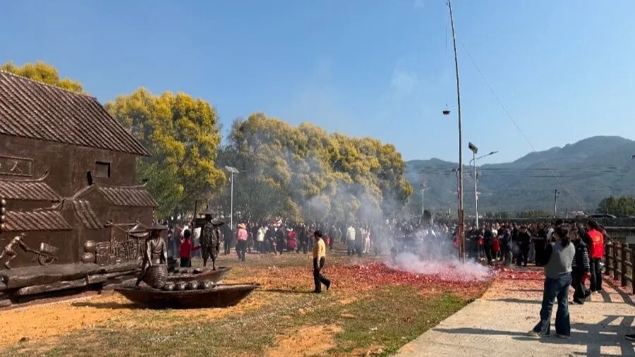 我们的节日·春节｜烟火人间，欢喜团圆